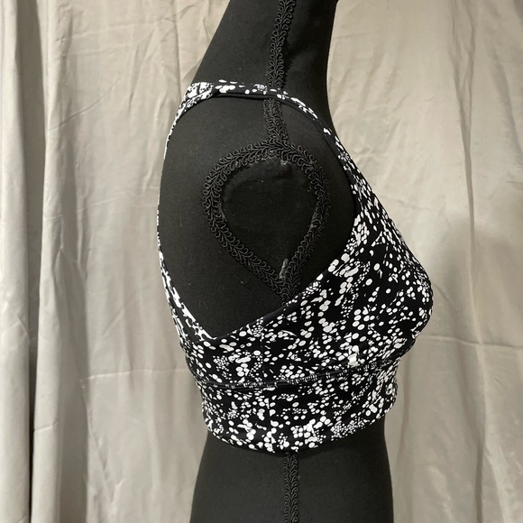 lululemon athletica Black and White Sports Bra - Picture 3 of 8